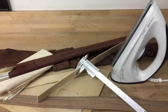 Holzkern-Fuer-Lederscheide-vorbereiten.-scaled